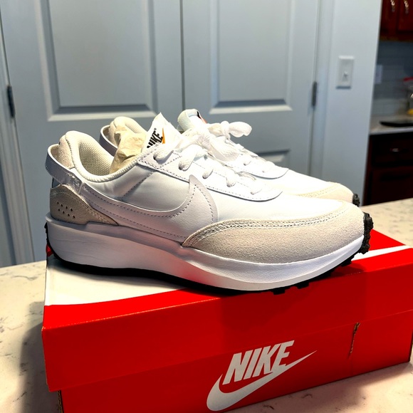 Nike Shoes - Nike Waffle One
